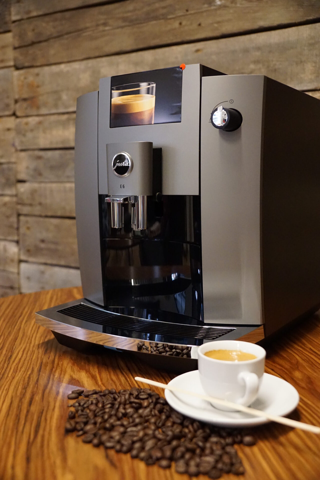 betaling Relativitetsteori stadig Jura E6 EB Espressomaskine - Dark Inox | Holms